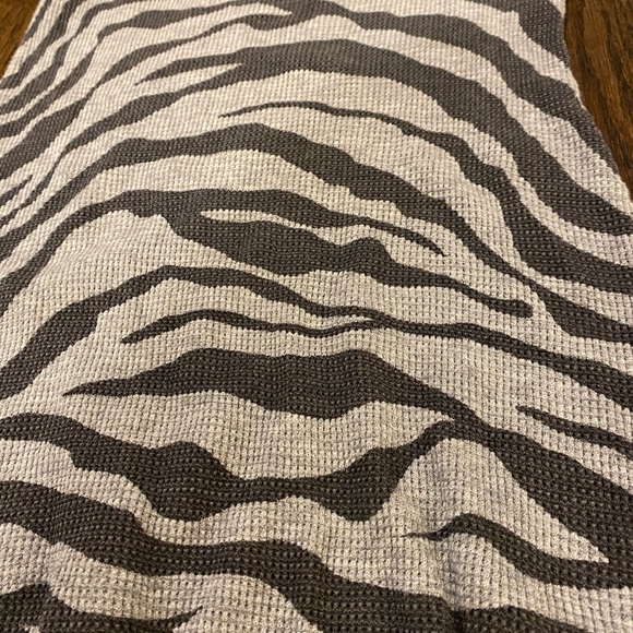 XS Splendid waffle knit long sleeve shirt - Picture 3 of 9